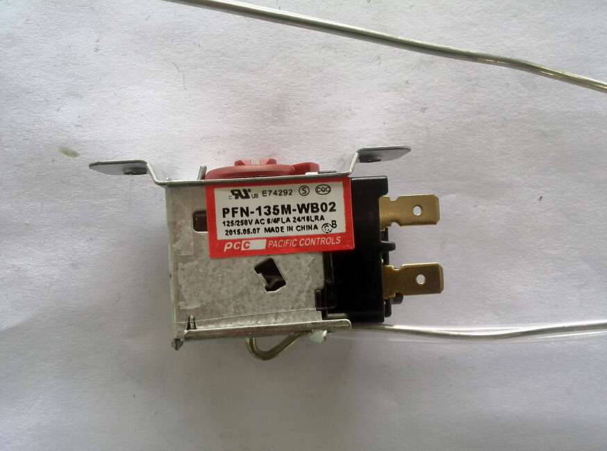 _ Stable performance refrigerator  freezer thermostat small size , Differential 3~12°C